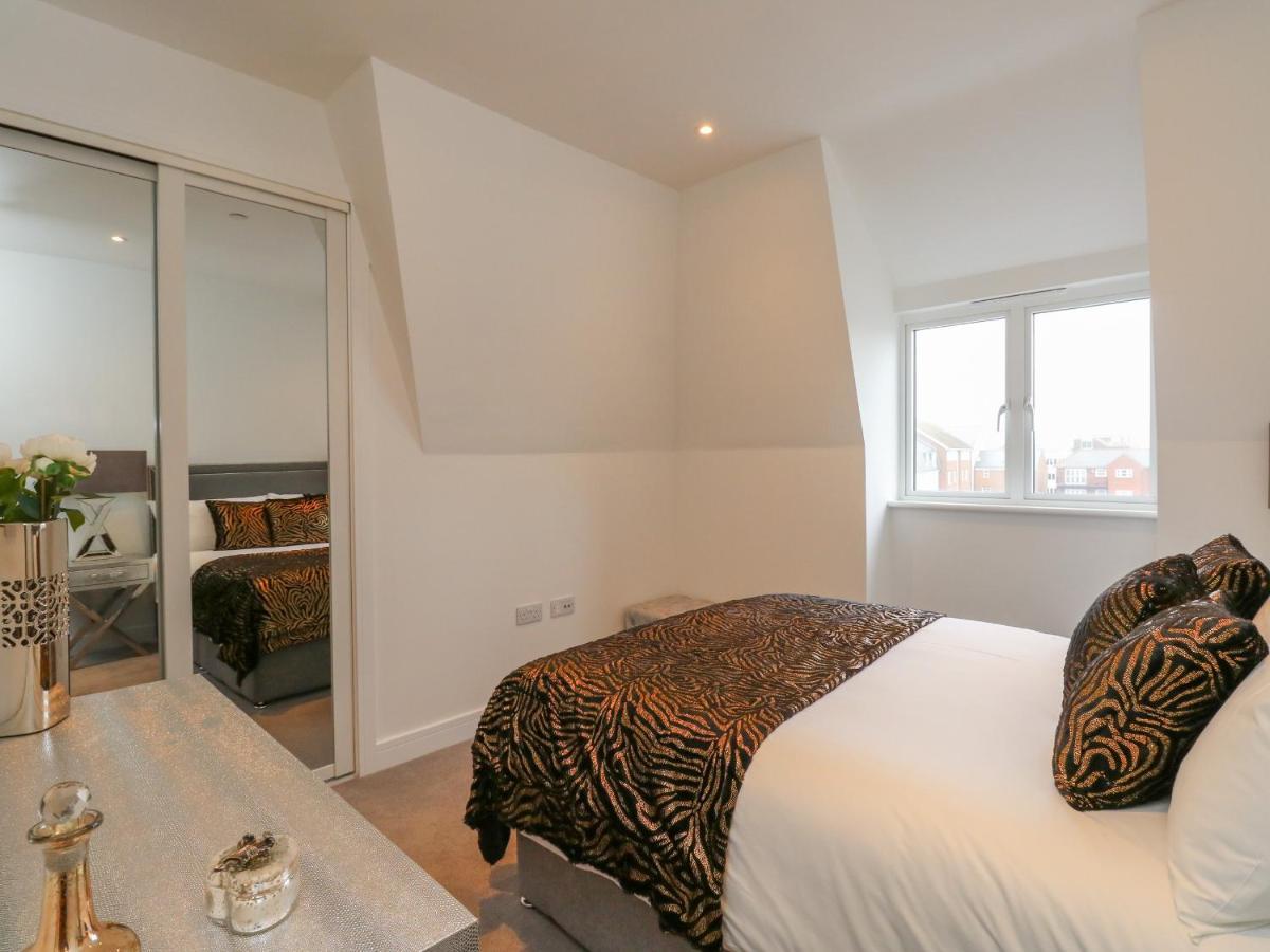Harbourside Haven Penthouse 1 Apartment Weymouth Bagian luar foto