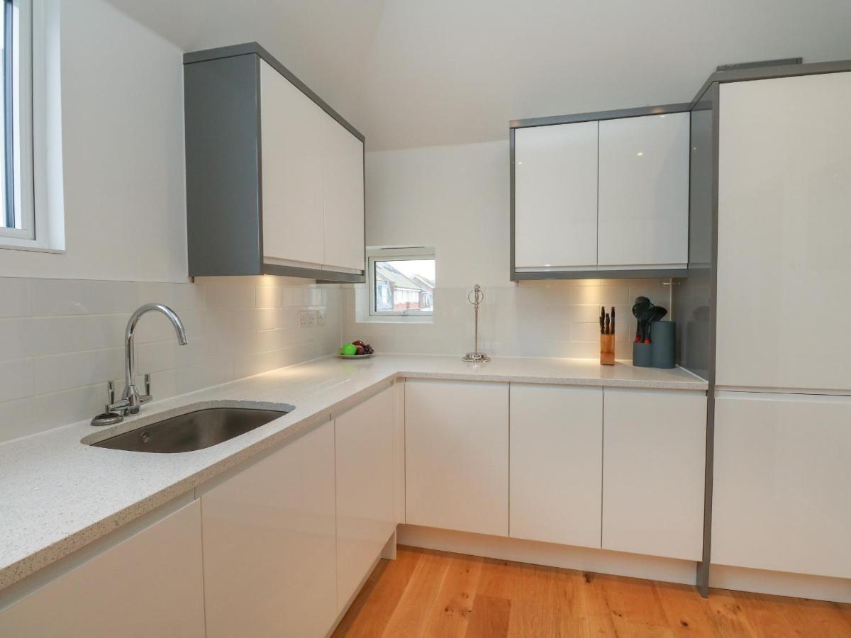 Harbourside Haven Penthouse 1 Apartment Weymouth Bagian luar foto
