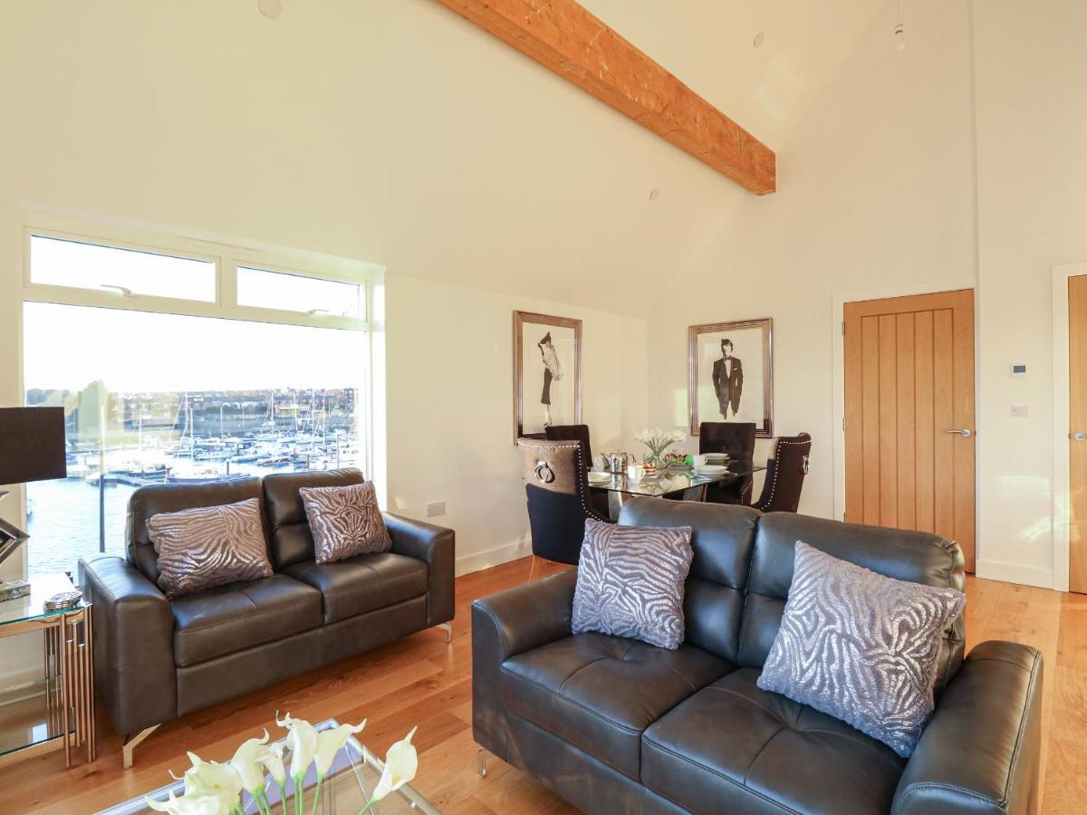 Harbourside Haven Penthouse 1 Apartment Weymouth Bagian luar foto